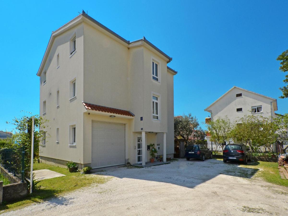 Apartments Ante Anita Каштела Екстер'єр фото